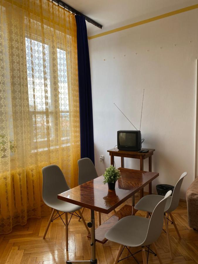 Vintage Rooms In Old Town Cracovia Esterno foto